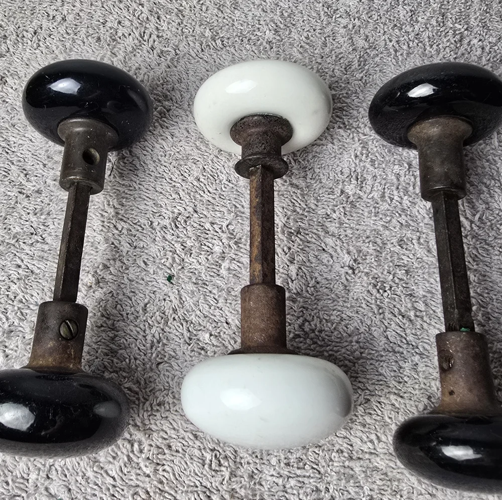 Vintage Black and White Door Knob Set